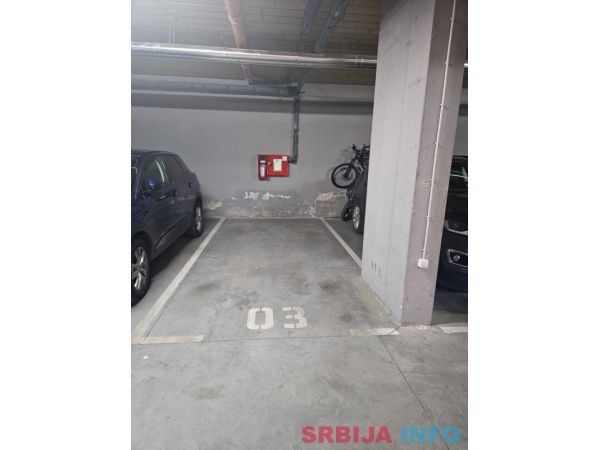 Garazno mesto u Sunnyville-u (lamela 10,iznad idee)