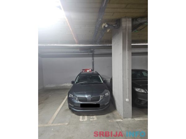 Garazno mesto u Sunnyville-u (lamela 10,iznad idee)