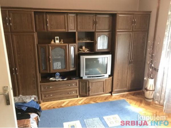 Renovirana kuca 111m2,5.45ari placa, Cacak
