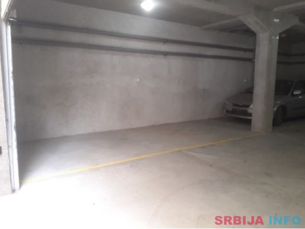 Garaža u Požarevcu, strogi centar