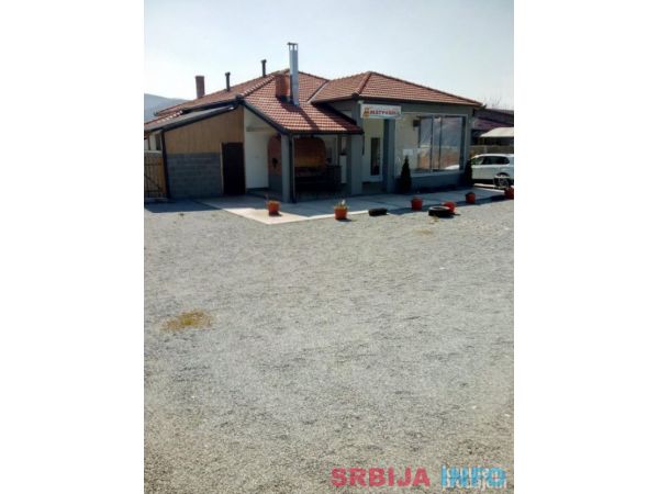 Prodaja, restoran i otvoreni bazen