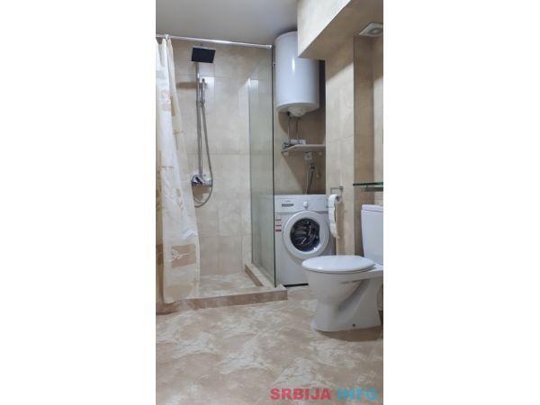 Stan Lekino Brdo-ul Gospodara Vucica