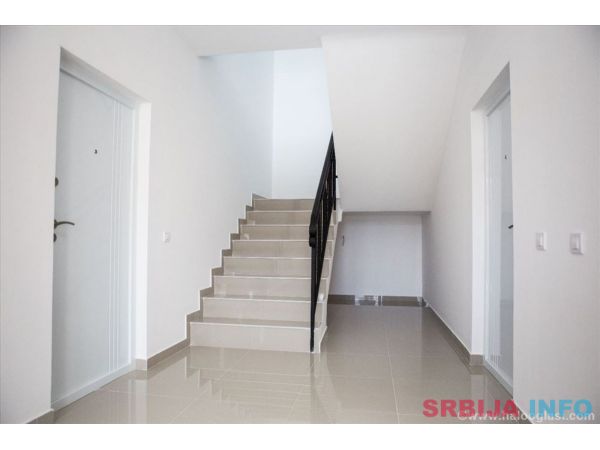 Obranovac-stanovi, LUX gradnja odlicna ponuda