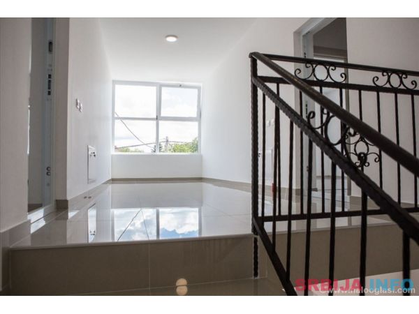 Obranovac-stanovi, LUX gradnja odlicna ponuda