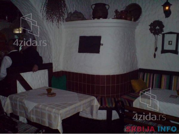 Restoran na prodaju-Zrenjanin