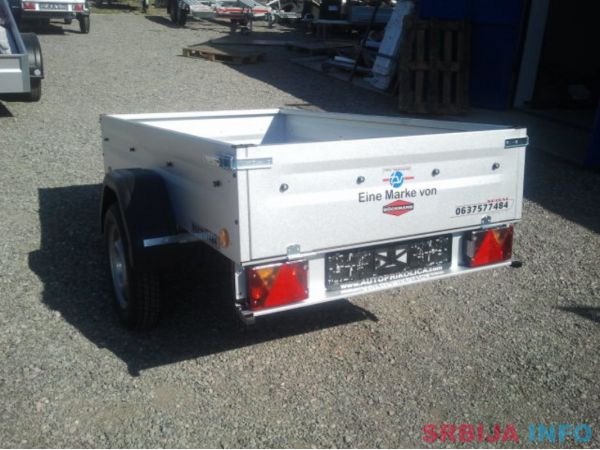 Auto prikolica 750 kg