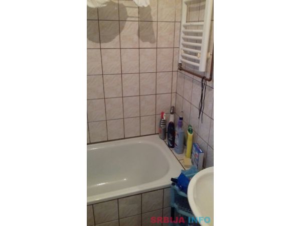 Prodajem stan od 110m2 u Beocinu