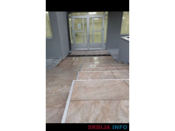 Prodajem lokal u Vrnjackoj Banji na SETALISTU