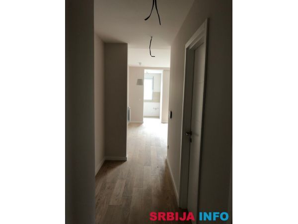 Prodaja LUX stana u novogradnji-vlasnik-Lekino Brdo