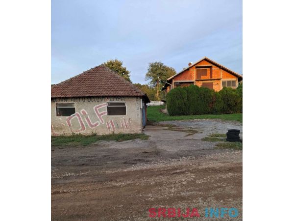 Prodajem kucu Đurinci-Sopot