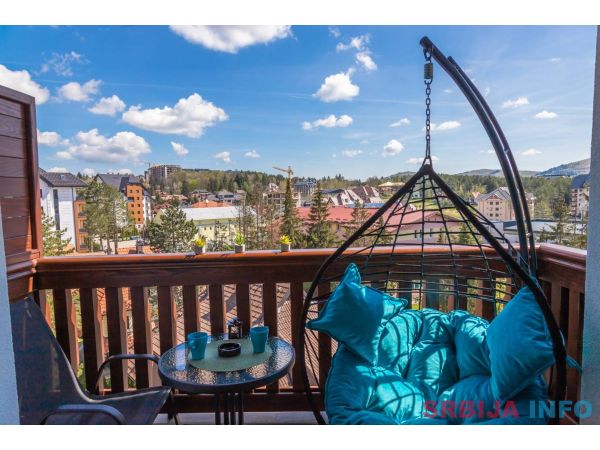 Stanovi na 300m od jezera-Zlatibor