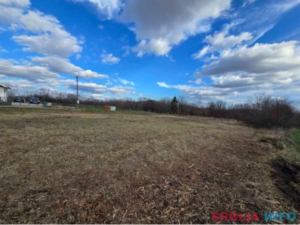 Plac 10 ari Dučina Sopot 