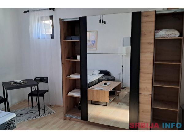 Jednosoban Apartman Nanny 1 Novi Sad Rotkvarija
