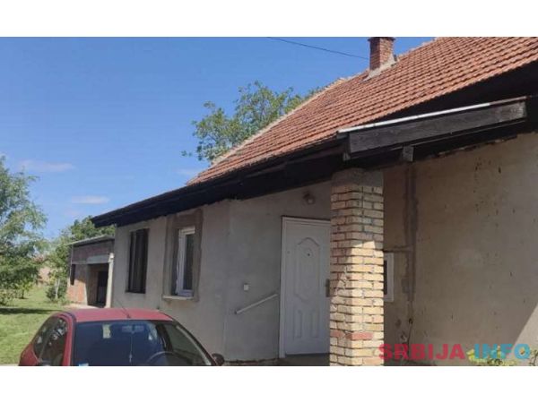 Na prodaju kuća u Bačkom Gračacu 