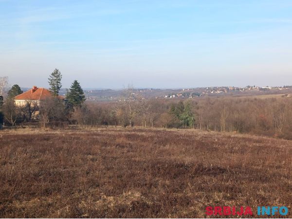 Beograd-Voždovac-Tre&scaron;nja, građevinsko zemlji&scaron;te
