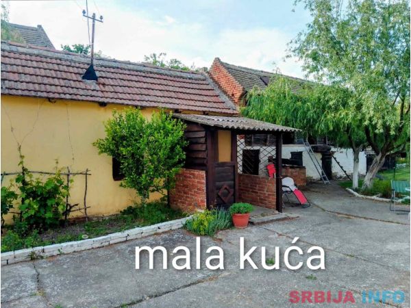 Prodajem kucu u Banatskoj Dubici