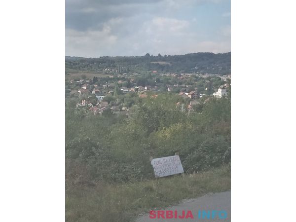 Prodajem plac u Vrdniku