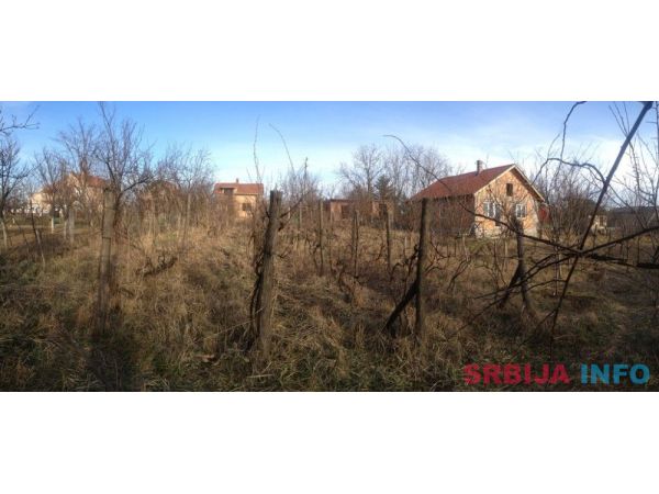 Prodajem plac u Požarevcu