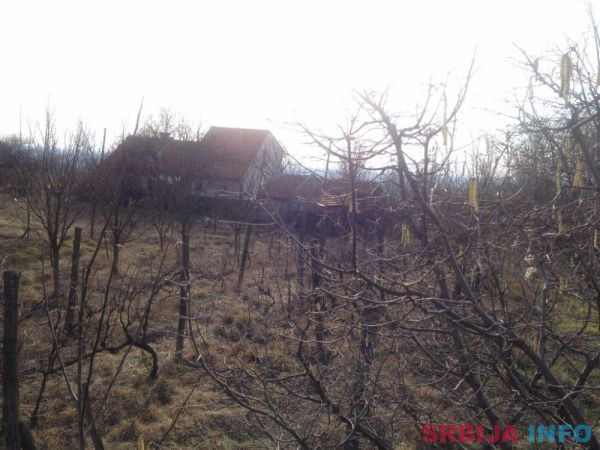 Prodajem plac u Požarevcu