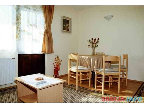 Zlatibor, apartmani, centar, povoljno