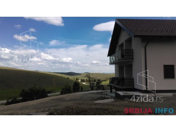 Prodajem povoljno apartman na Zlatiboru