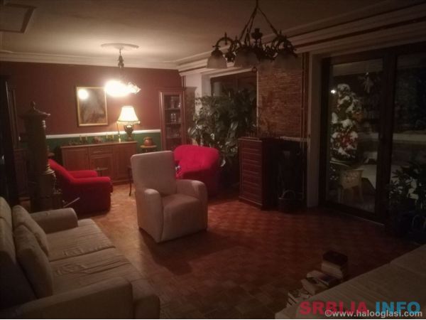 Stan 85m2+terasa 25m2+150m2 vrt za uzivanje