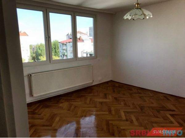 Radija; ac, potpuno renoviran, nekoriscen, 2-soban