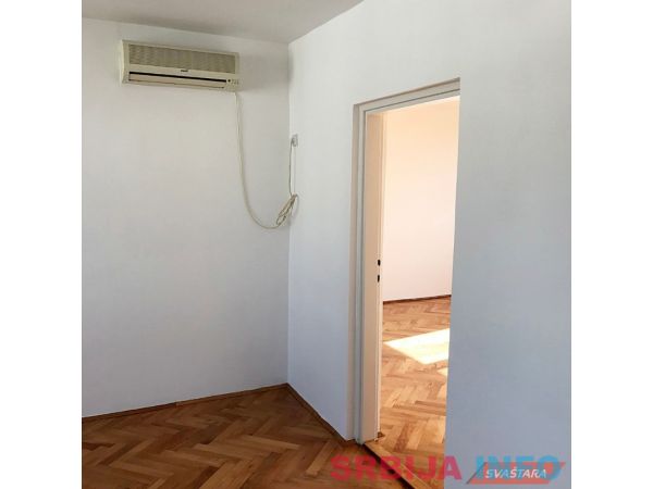 Radija; ac, potpuno renoviran, nekoriscen, 2-soban