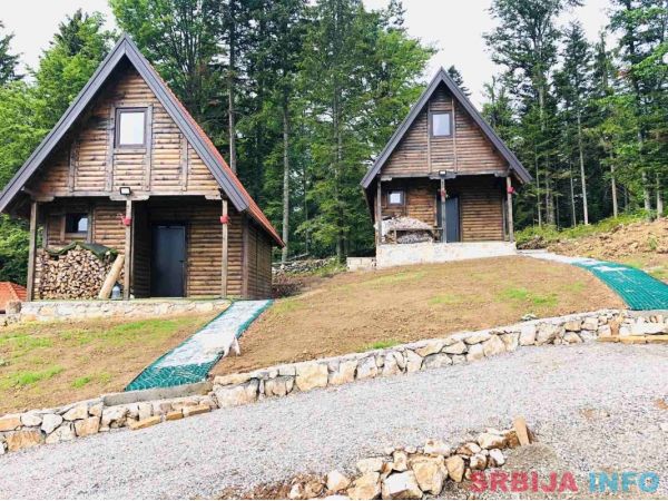 Vikendice AleksAndrija - Planina TARA, Zaovine - Sekulić, Na