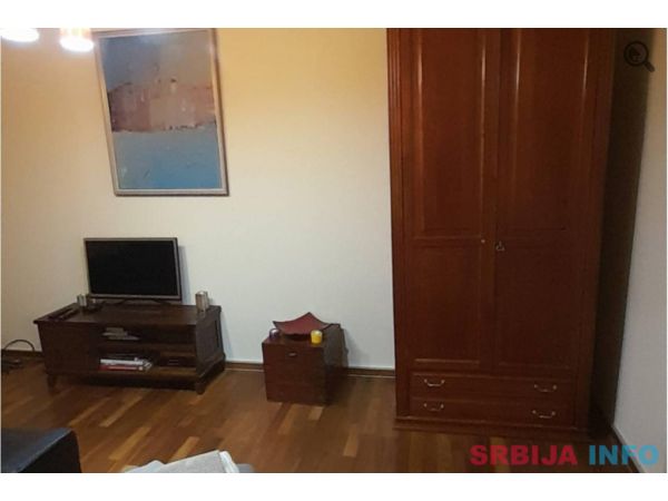 Dvosoban Apartman Ljuba s Place Beograd Centar