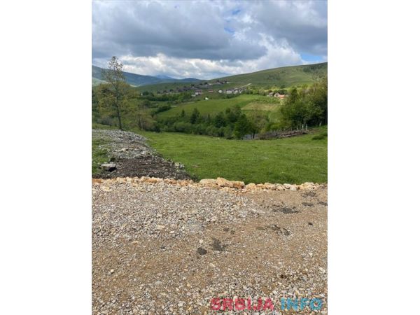 Prodajem plac na Zlatiboru 4ari