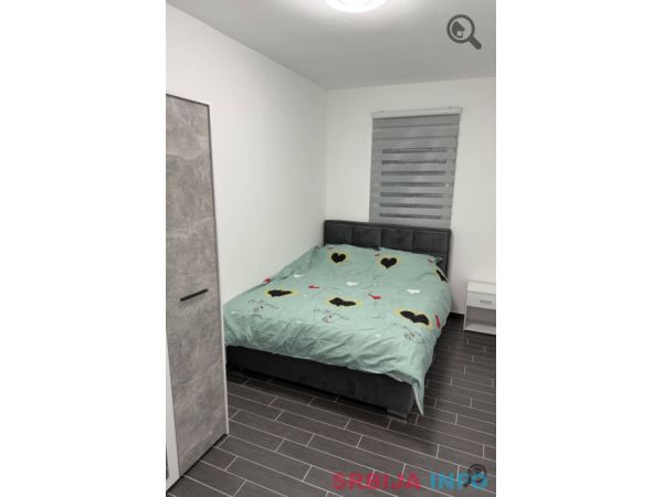 Trosoban Apartman Hemi Lux Beograd Zemun