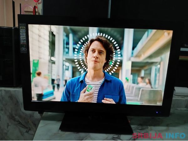Quadro lcd-24ab11