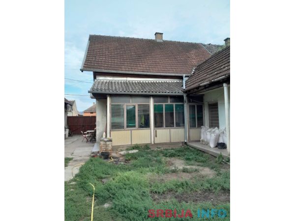 Kuća sa kafanom u Gospođincima
