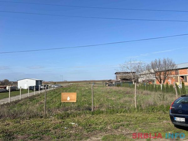 Prodaje se plac u Temerinu