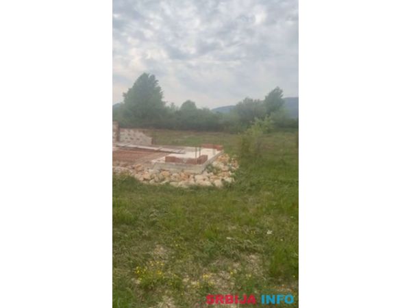 Placevi od 15 evra po m2 do 150 evra po m2 Ulcinj 