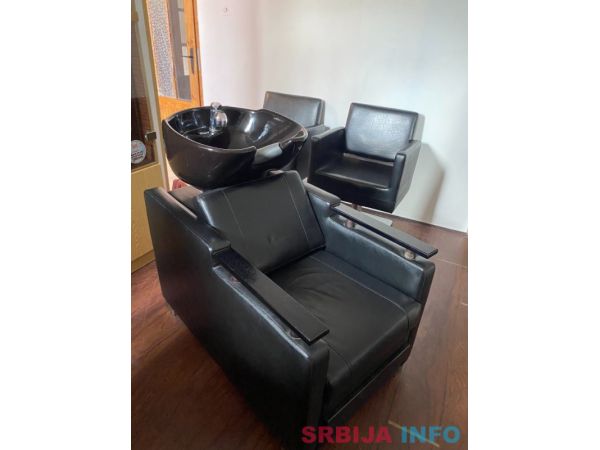 Na prodaju kompletna oprema za frizerski salon 