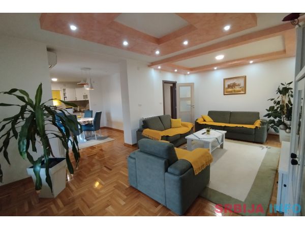 Trosoban Apartman Ledine 1 Beograd Novi Beograd