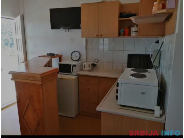 Utjeha, izdajem vi&scaron;e apartmana između Bara i Ulcinja