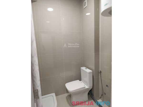 Borča, JNA &ndash; 2,5s stan 49m&sup2; + dvori&scaron;te 30m&sup2;, prizemlje, novogradnja