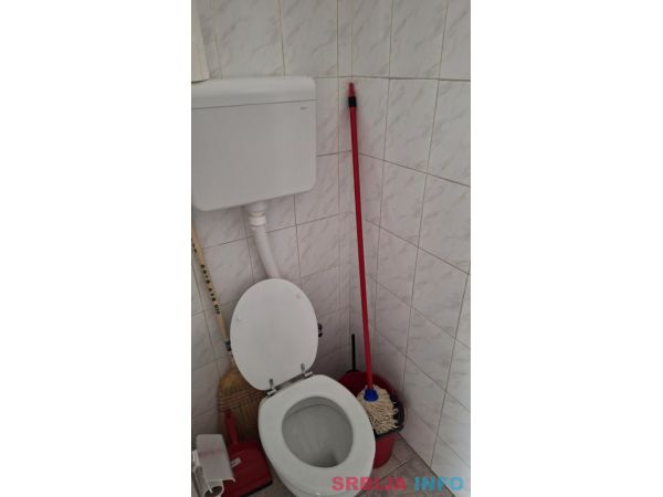 Prodaja lokala 42m2 u dva nivoa-Novo Naselje, Novi Sad