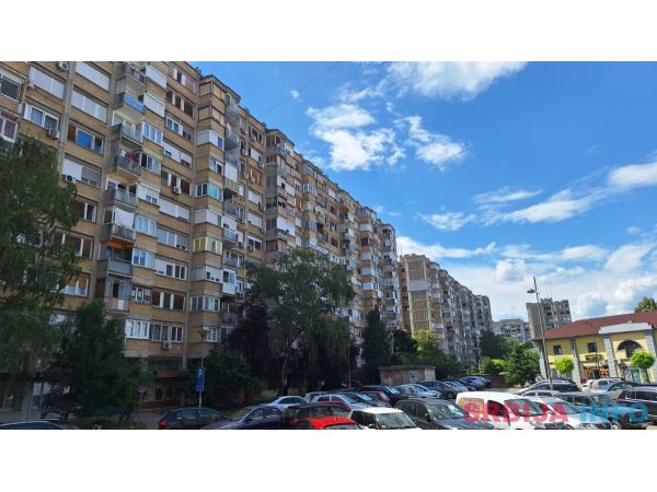 Prodaja lokala 42m2 u dva nivoa-Novo Naselje, Novi Sad