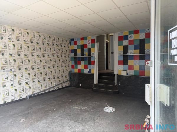 Izdajem lokal na Vidikovačkoj pijaci