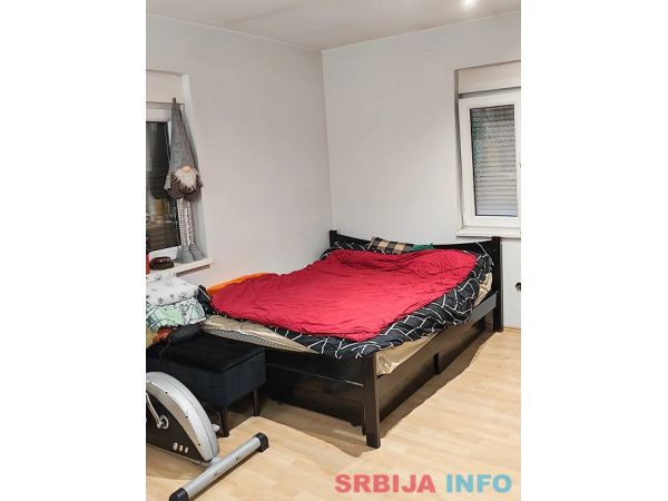 Prelepa moderna kuca, Beograd