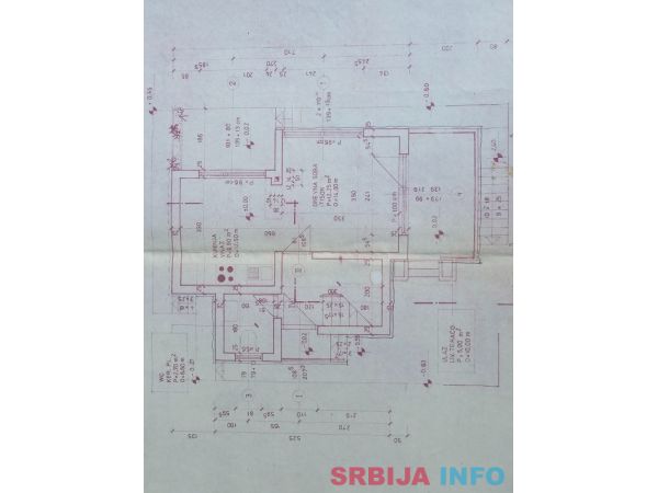 Prodajem dva placa u Svilo&scaron;u-K. O Beočin