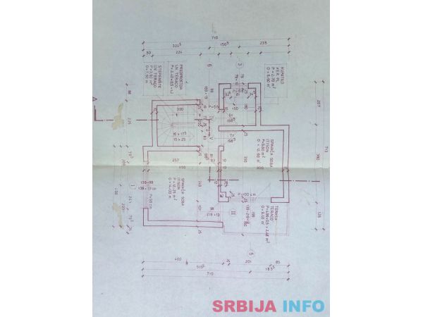 Prodajem dva placa u Svilo&scaron;u-K. O Beočin