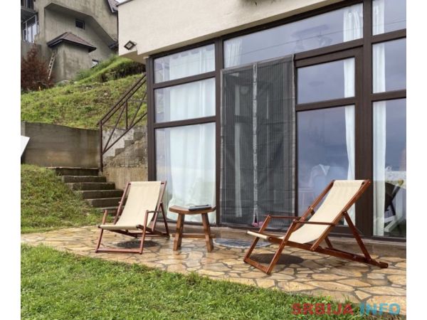 LUX apartman sa dvoristem i panoramskim pogledom na Kopaoniku