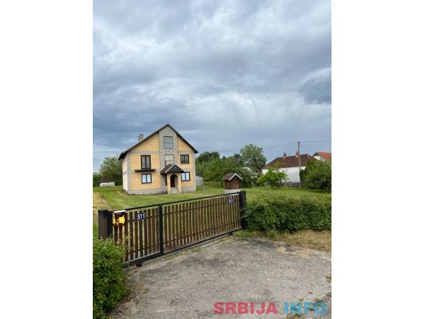 Kuca na prodaju Brajkovac-Lazarevac