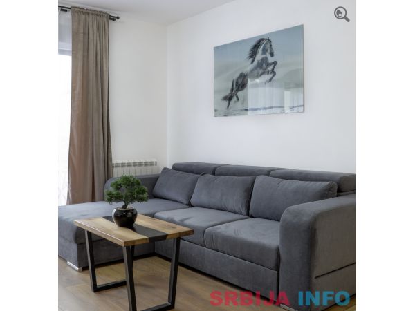 Dvosoban Apartman Sky Tesla Beograd Sur  in