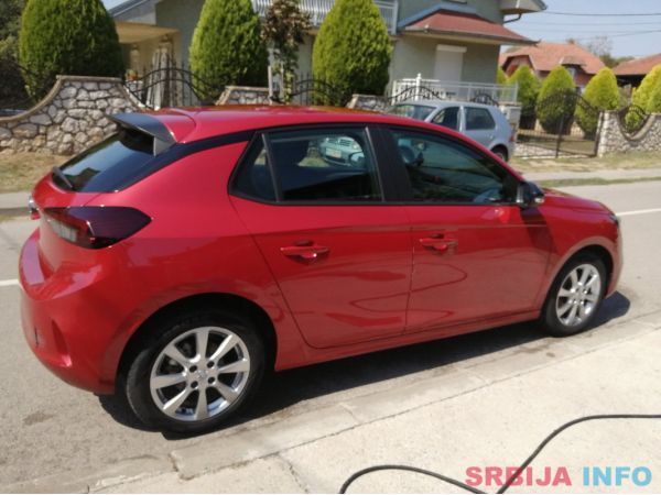 Opel Corsa F 1.5 duple komande za auto &scaron;kole 2021